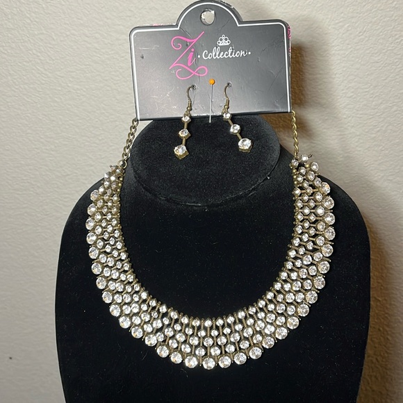 Paparazzi Zi Collection Necklace and Earring set. Brand new/never worn. - Picture 1 of 3